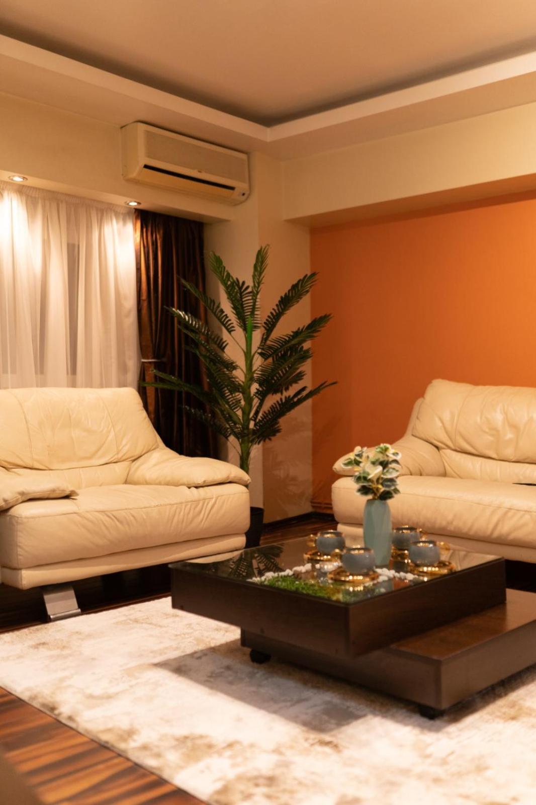 4 Rooms Unirii 47 Βουκουρέστι Εξωτερικό φωτογραφία